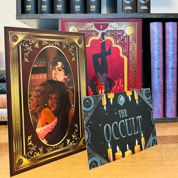 Fairyloot Exclusive Signed Edition Evocation by S.T. Gibson - Picture 10 of 13